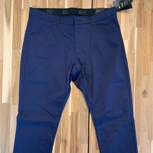 $85 Nike Flex Dri-FIT Slim Fit Golf Pants